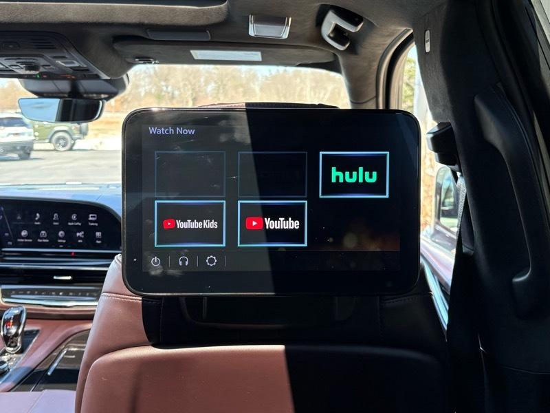 Cadillac Escalade Sport Platinum AWD 2023