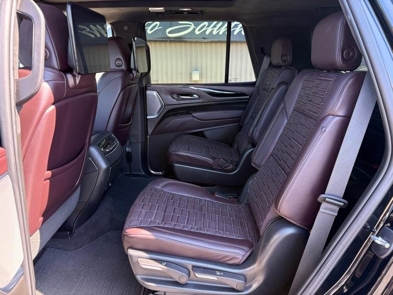 Cadillac Escalade Sport Platinum AWD 2023