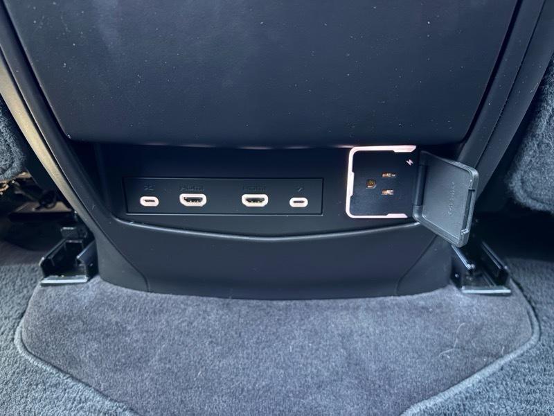 Cadillac Escalade Sport Platinum AWD 2023