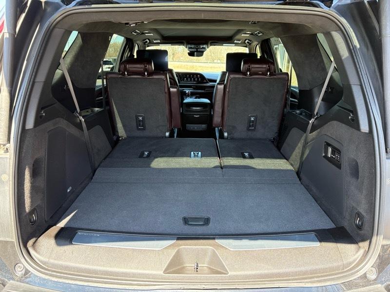 Cadillac Escalade Sport Platinum AWD 2023