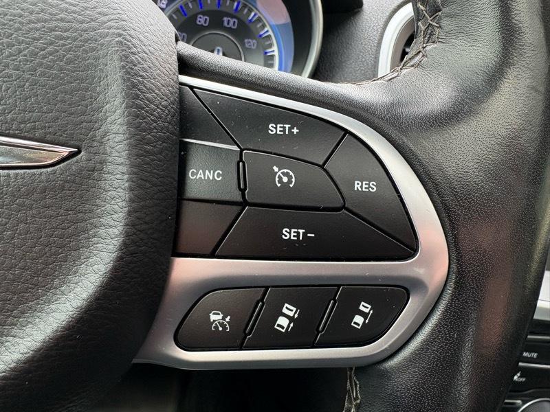 Chrysler 300 Limited AWD 2019