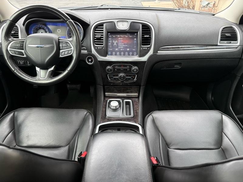 Chrysler 300 Limited AWD 2019