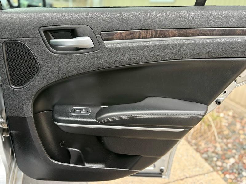 Chrysler 300 Limited AWD 2019