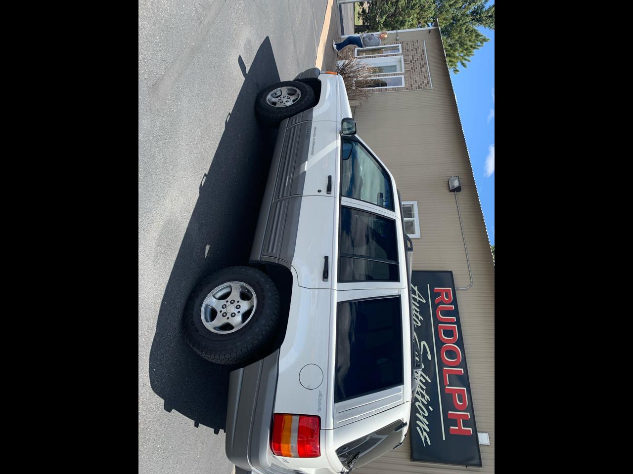1997 Jeep Grand Cherokee Laredo 4WD
