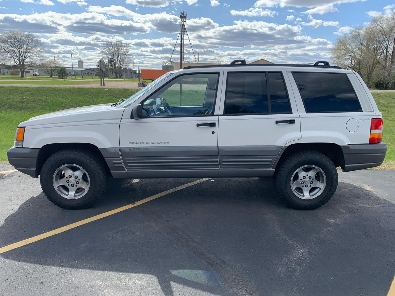 Jeep Grand Cherokee Laredo 4WD 1997