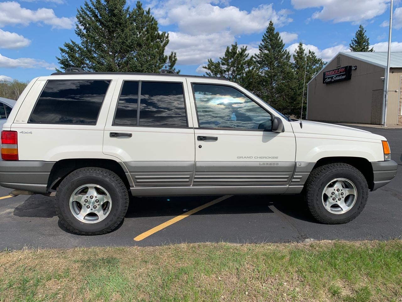 Jeep Grand Cherokee Laredo 4WD 1997