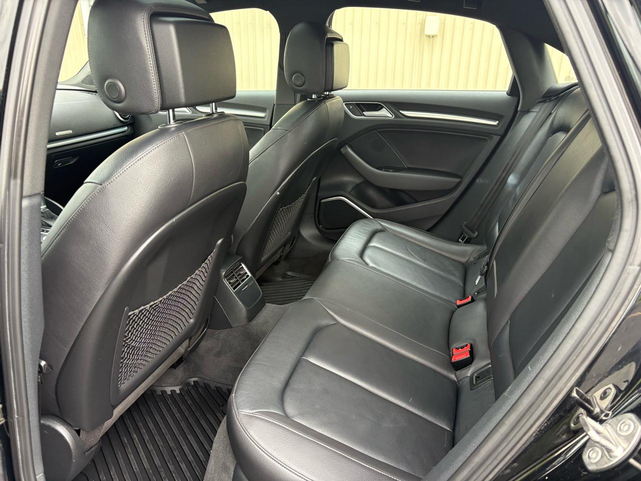 Audi A3 2.0T Premium Plus Sedan quattro S tronic 2016