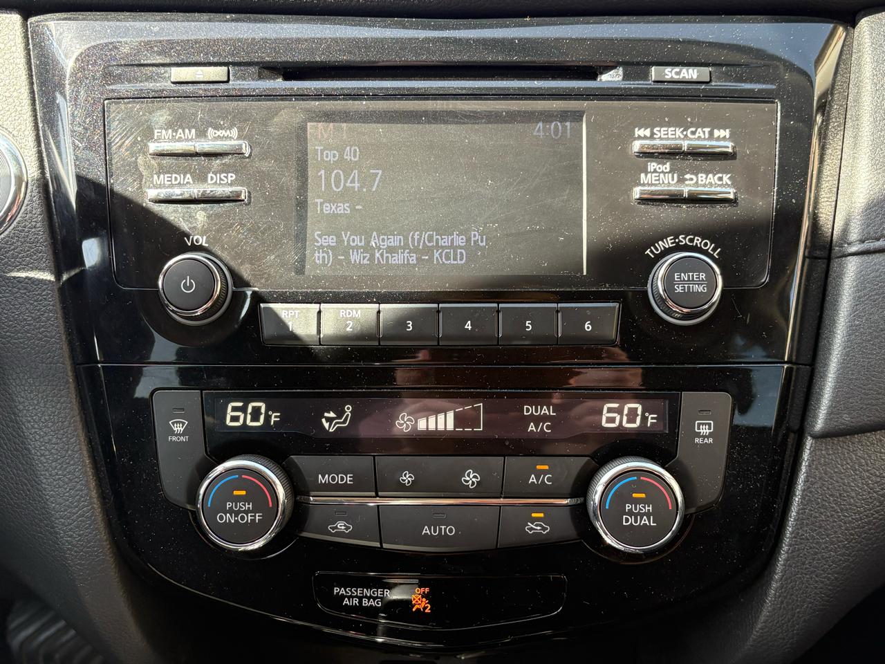 Nissan Rogue SV AWD 2017