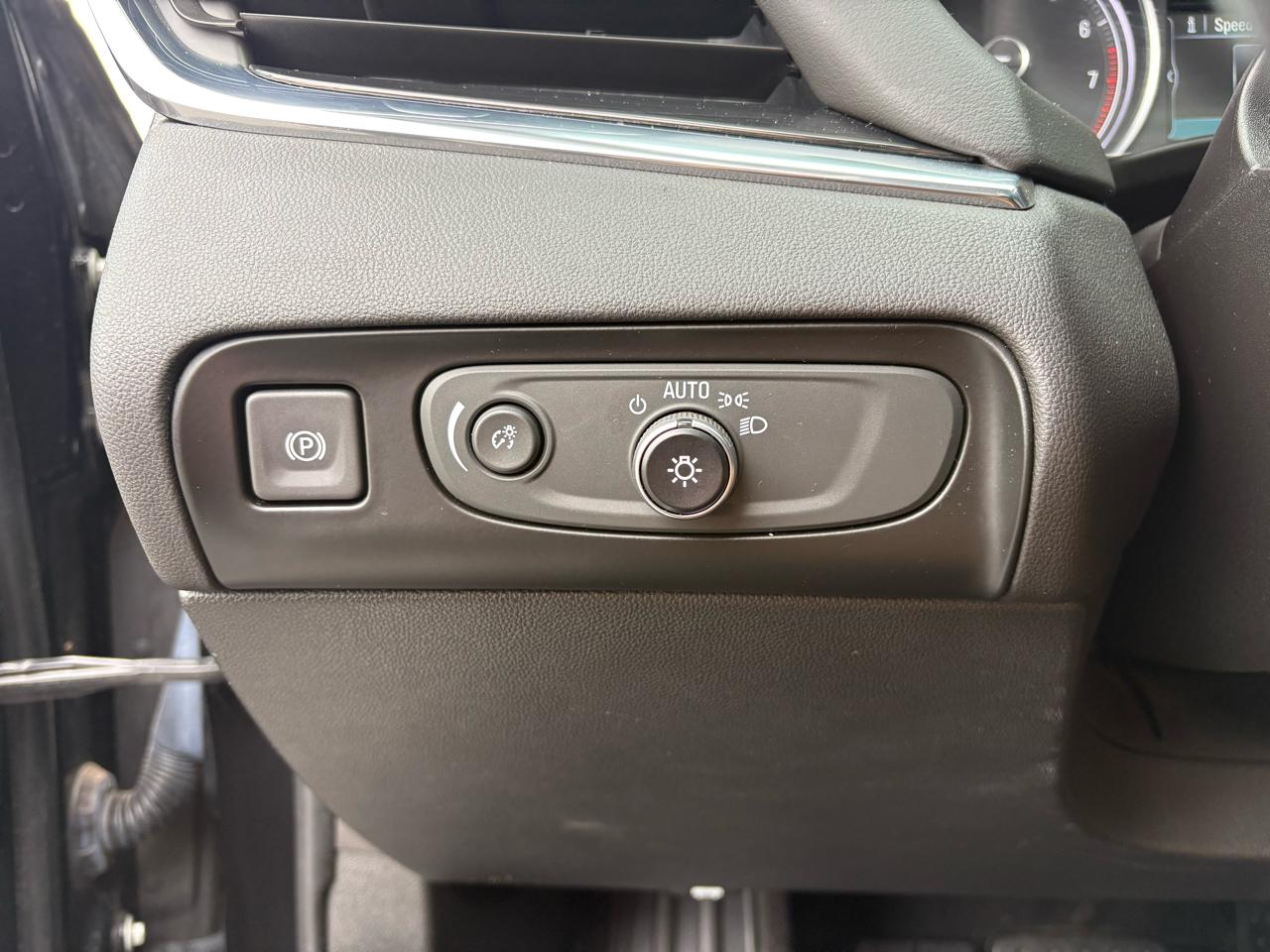 Buick Enclave Essence AWD 2018