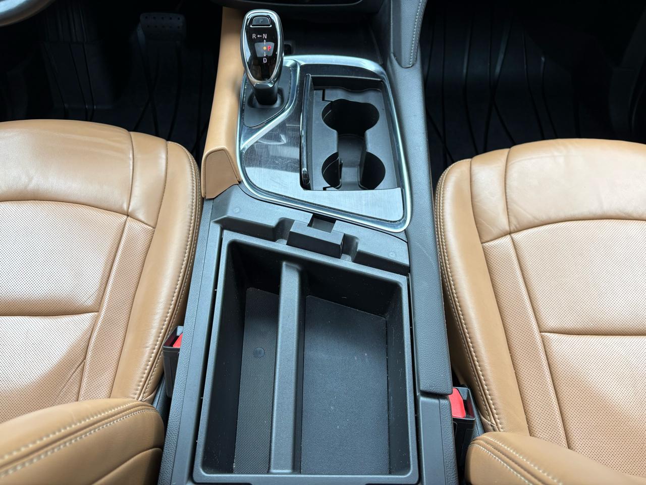 Buick Enclave Essence AWD 2018