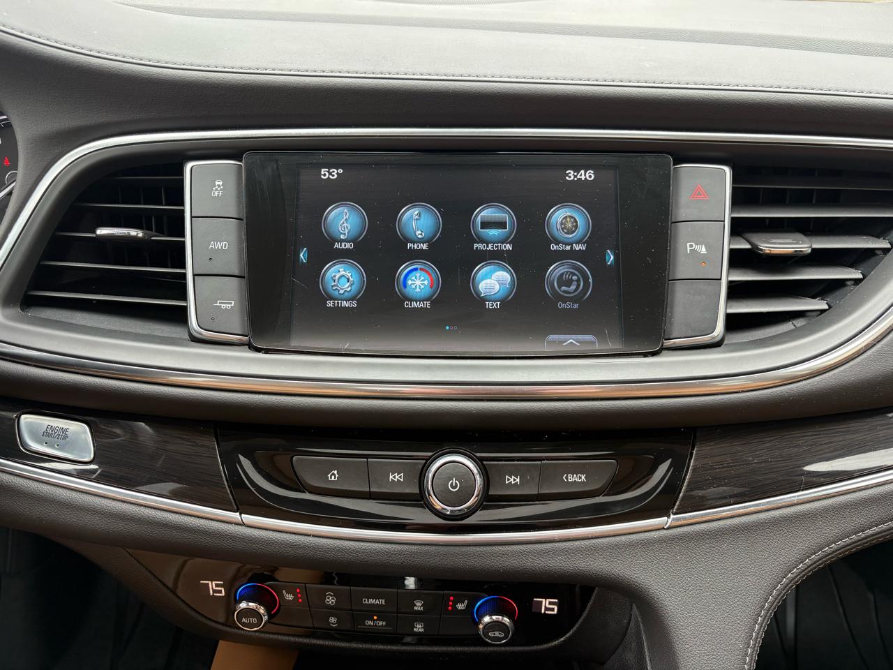 Buick Enclave Essence AWD 2018