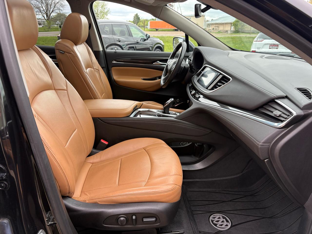 Buick Enclave Essence AWD 2018