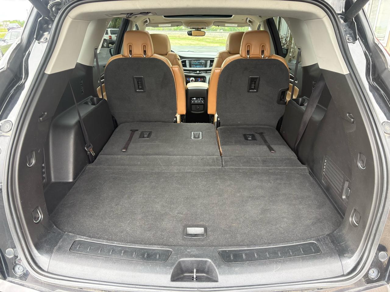 Buick Enclave Essence AWD 2018