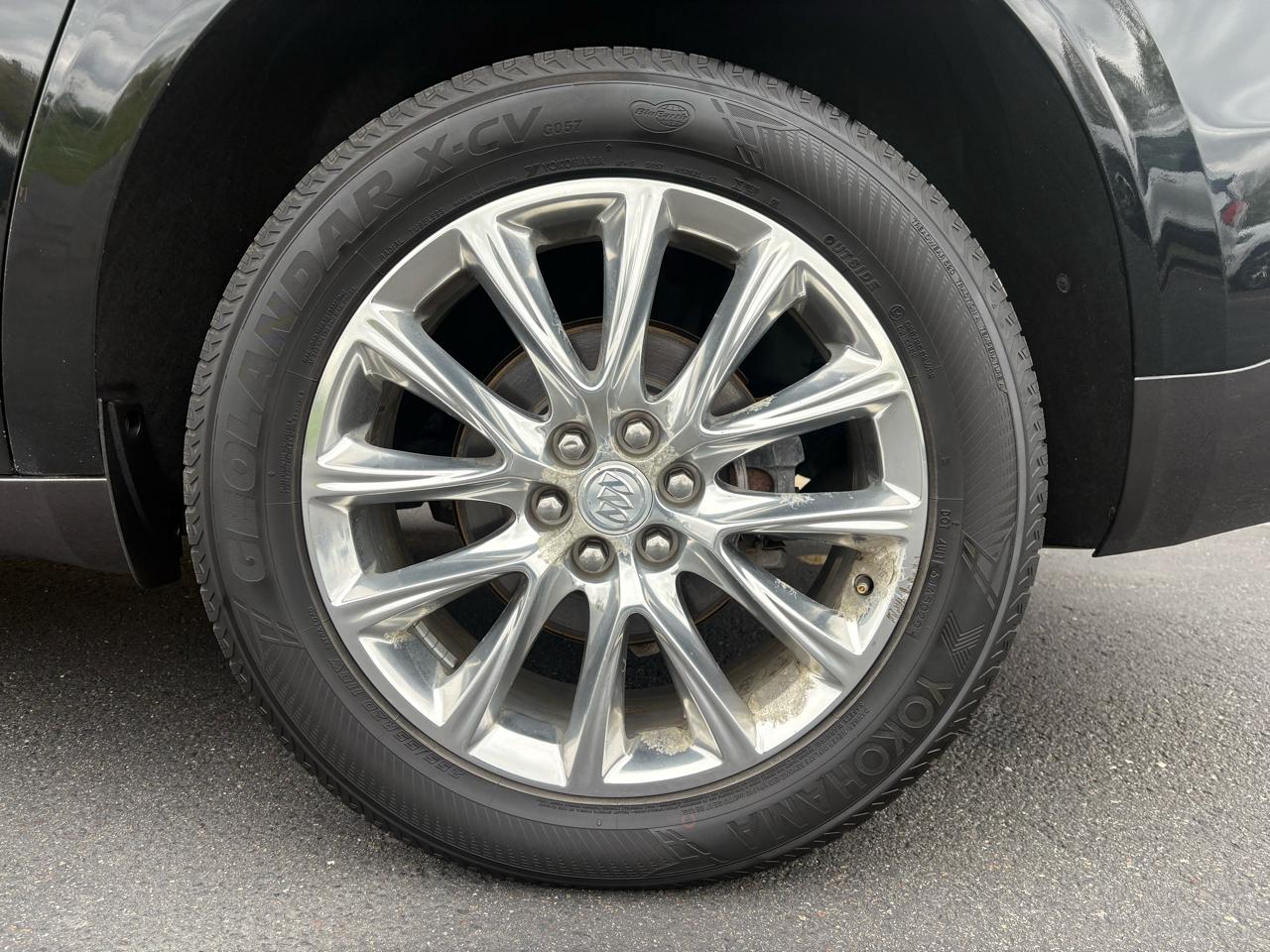 Buick Enclave Essence AWD 2018