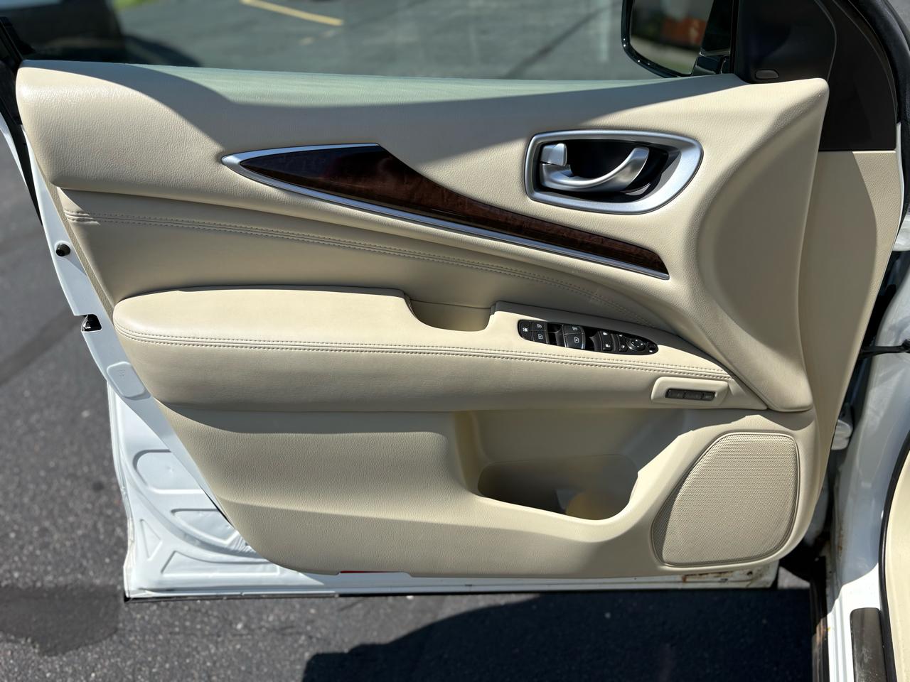 Infiniti JX35 AWD 4dr 2013
