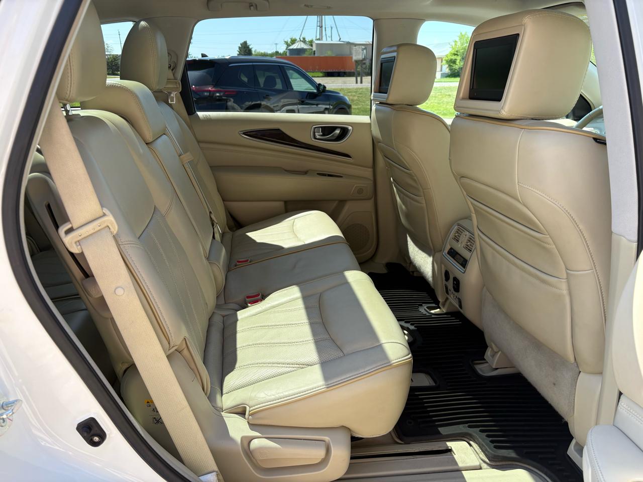 Infiniti JX35 AWD 4dr 2013