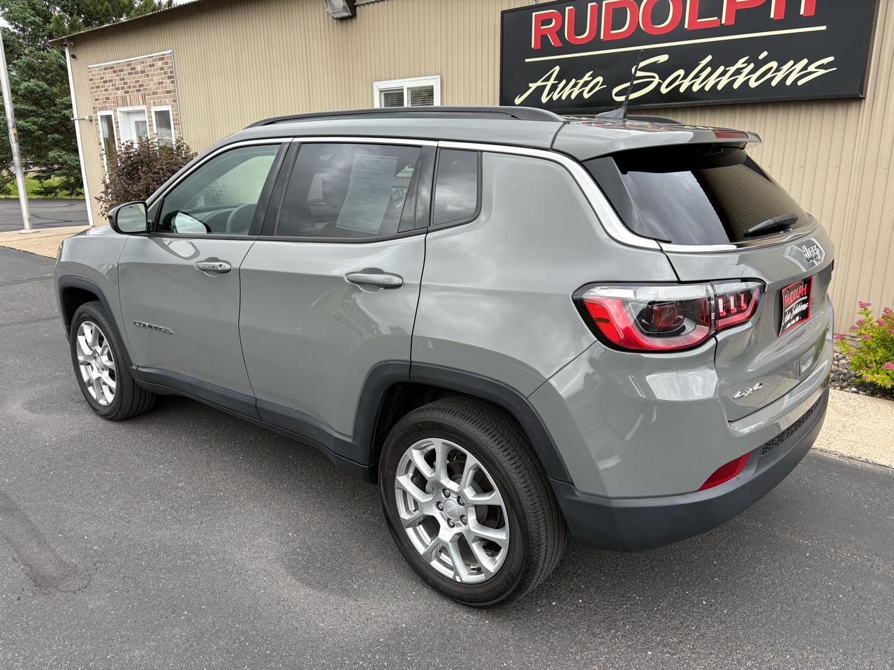 Jeep Compass Latitude Lux 4x4 2023