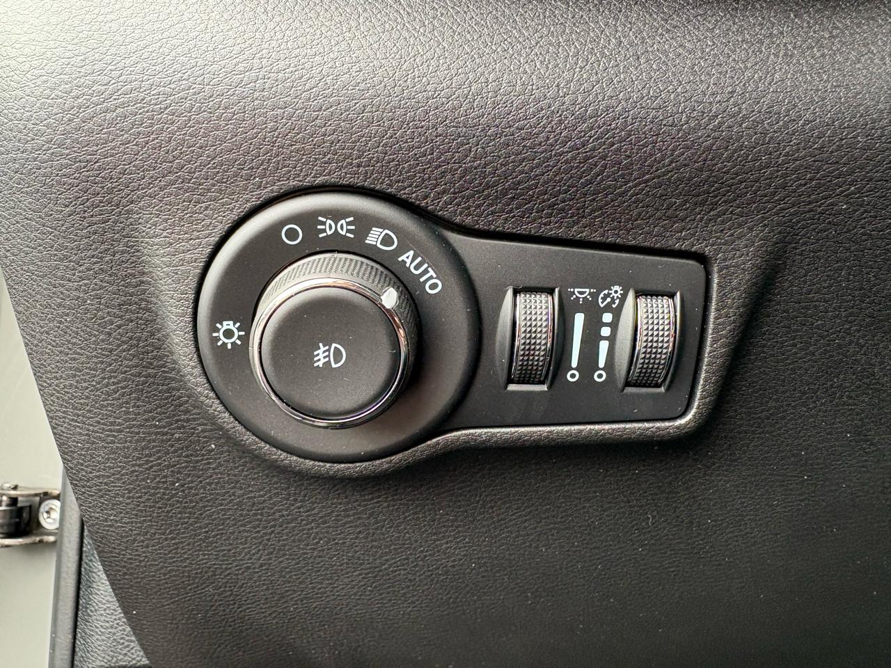 Jeep Compass Latitude Lux 4x4 2023