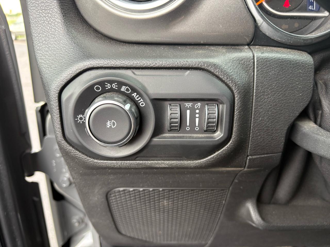 Jeep Wrangler Unlimited Sahara 2019