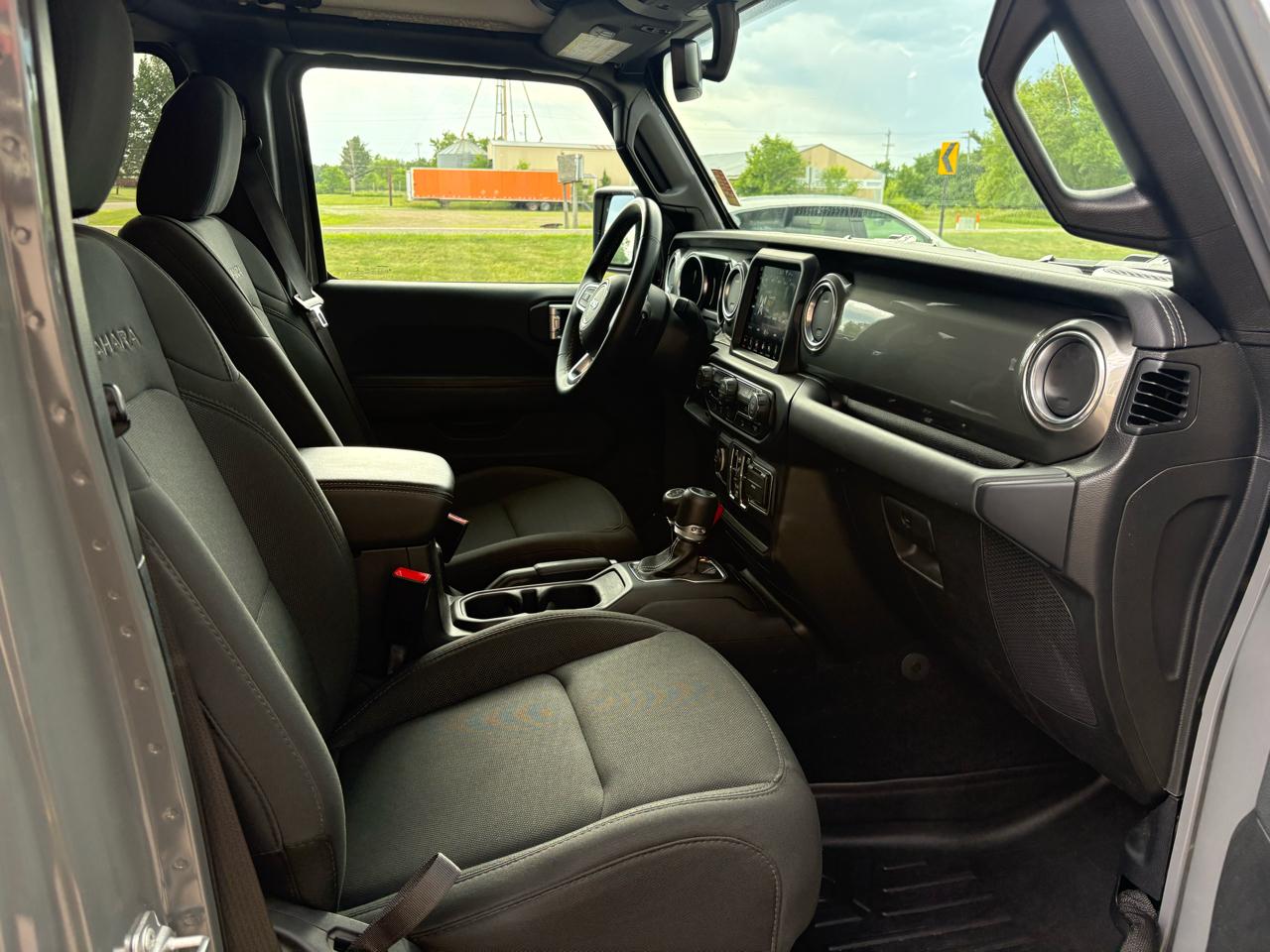 Jeep Wrangler Unlimited Sahara 2019