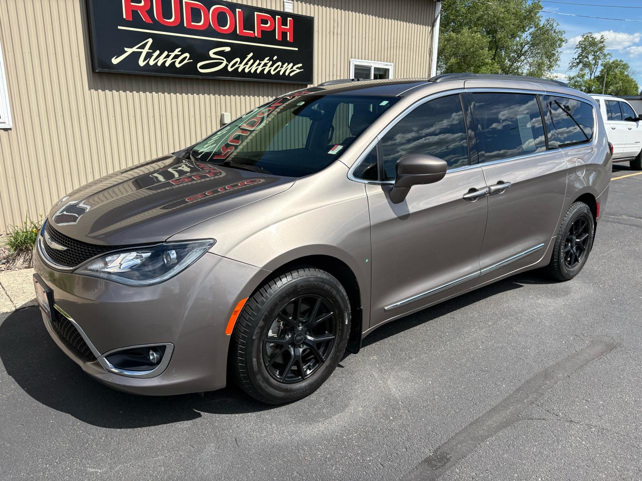 Chrysler Pacifica Touring-L 2017
