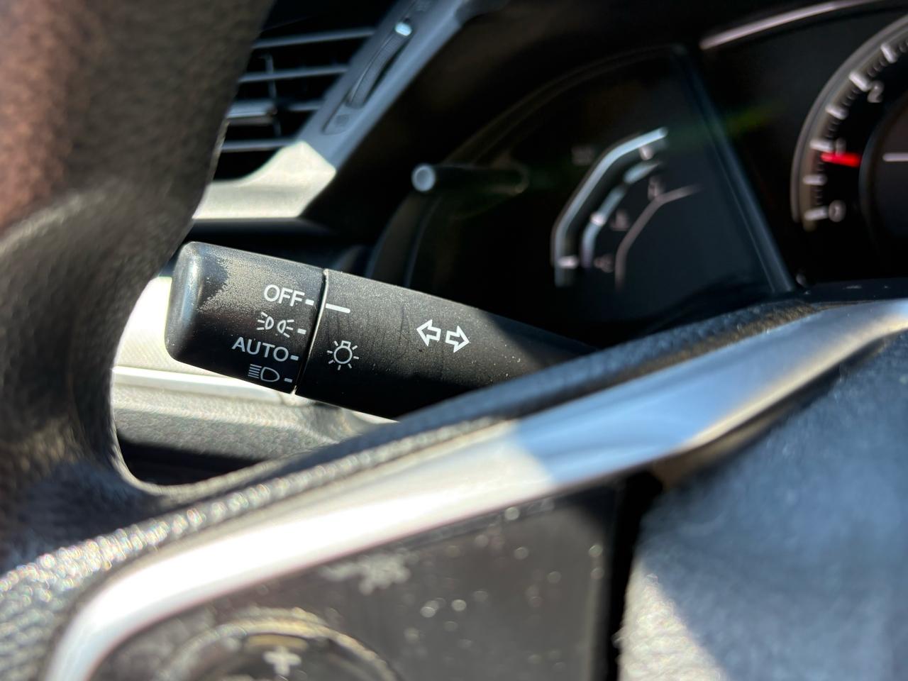 Honda Civic LX Sedan CVT 2016