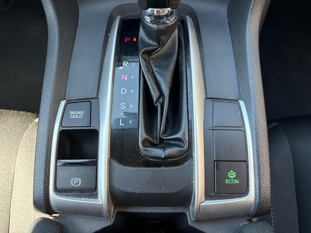 Honda Civic LX Sedan CVT 2016