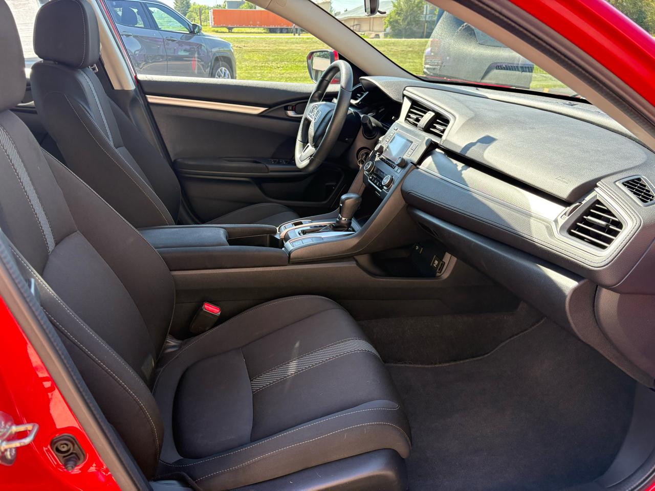 Honda Civic LX Sedan CVT 2016