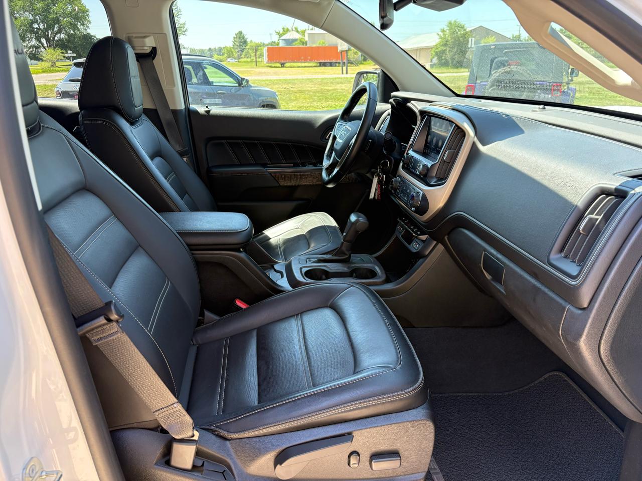 GMC Canyon Denali Crew Cab 4WD 2021