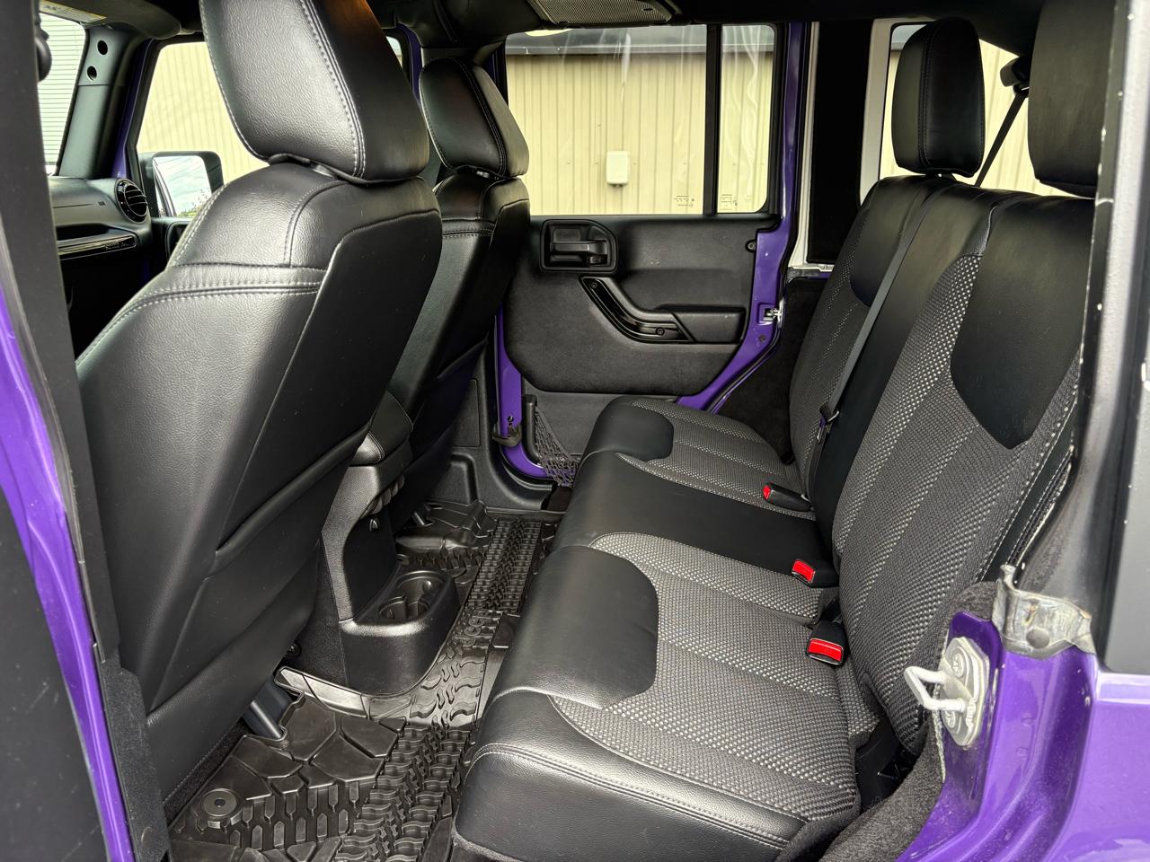 Jeep Wrangler Unlimited Sahara 4WD 2016