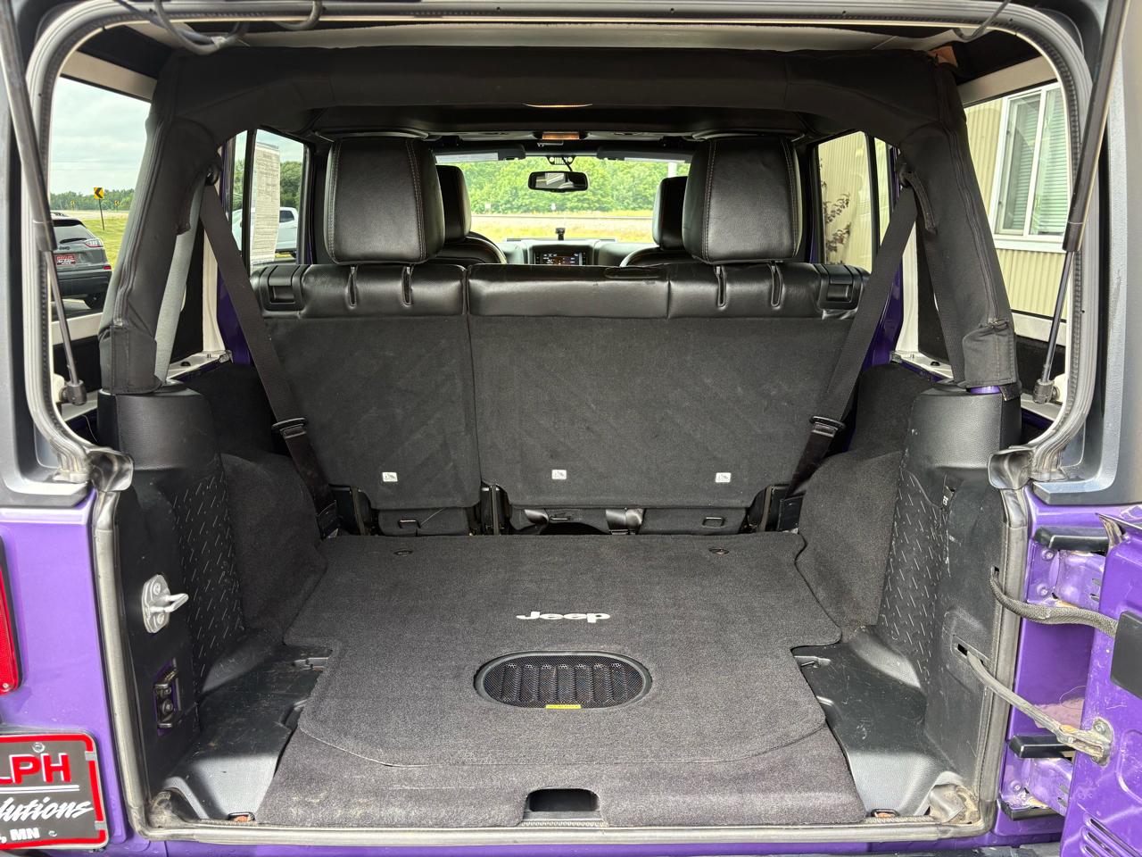 Jeep Wrangler Unlimited Sahara 4WD 2016