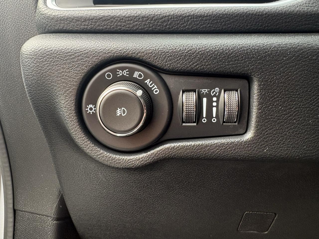 Chrysler Pacifica  2026