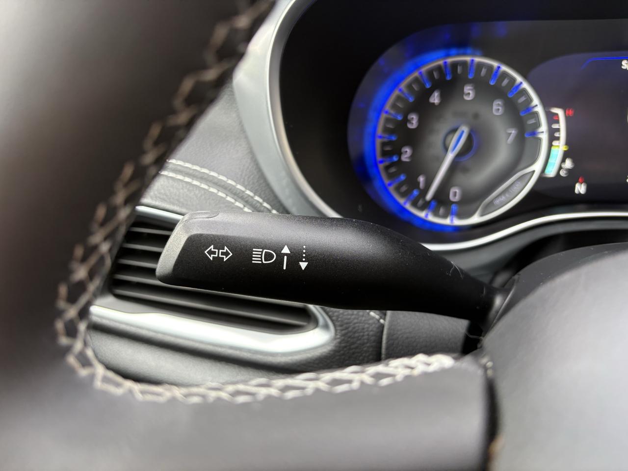 Chrysler Pacifica  2026