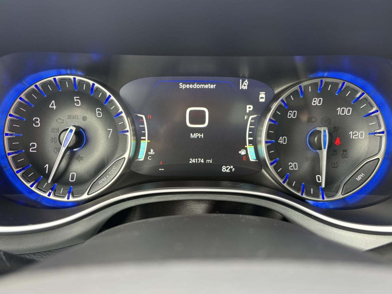 Chrysler Pacifica  2026