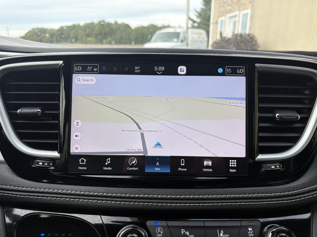 Chrysler Pacifica  2026