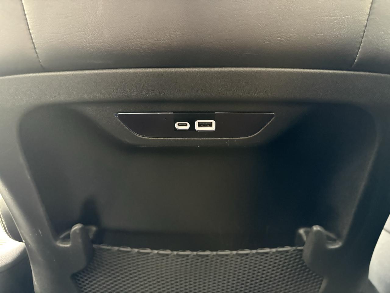 Chrysler Pacifica  2026