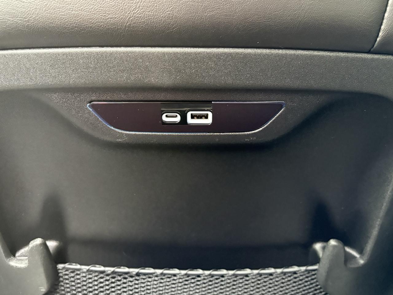 Chrysler Pacifica  2026