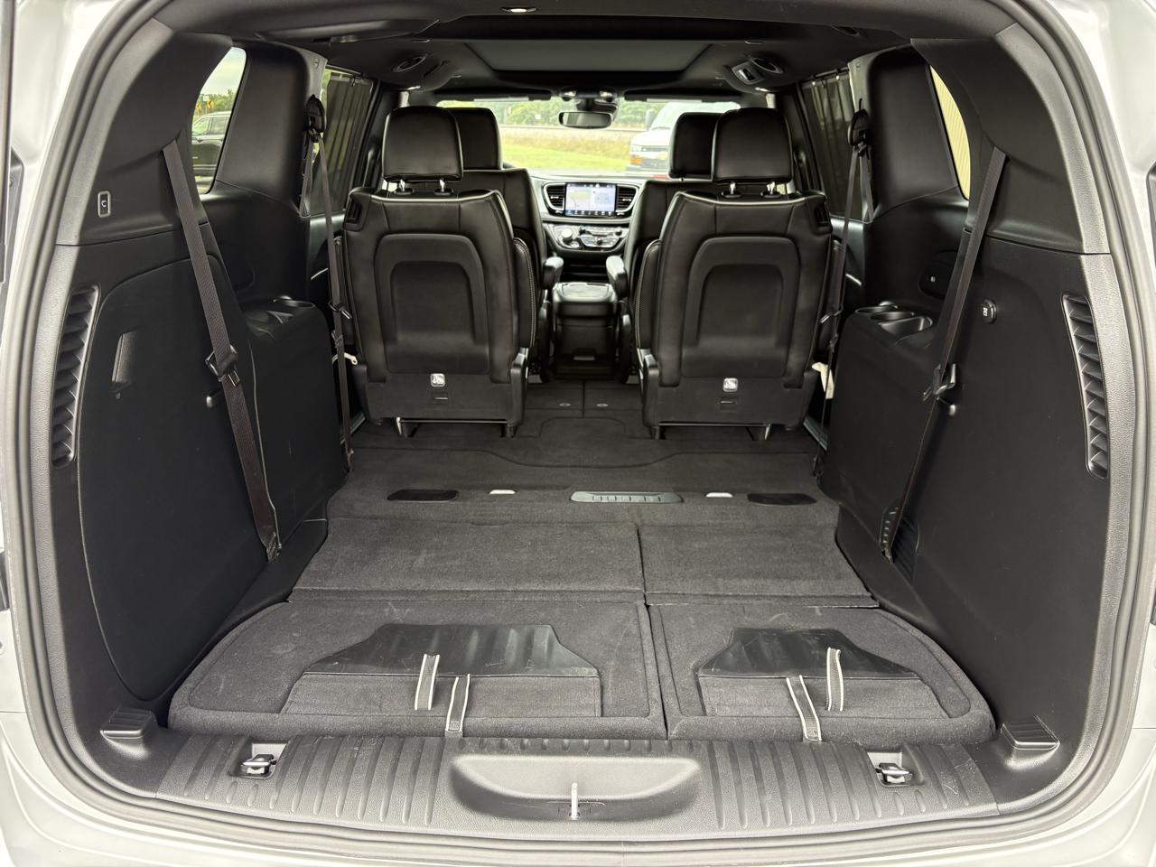 Chrysler Pacifica  2026
