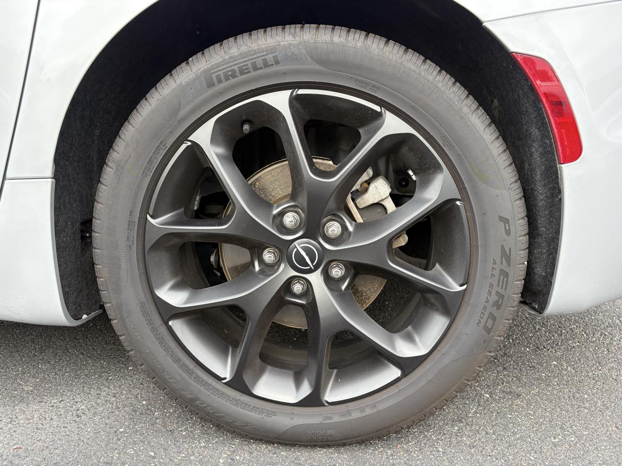 Chrysler Pacifica  2026