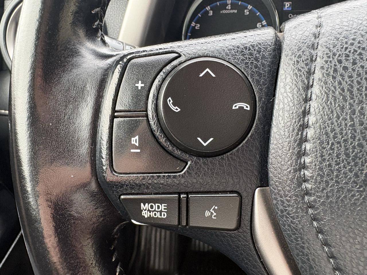 Toyota RAV4 Limited AWD 2016