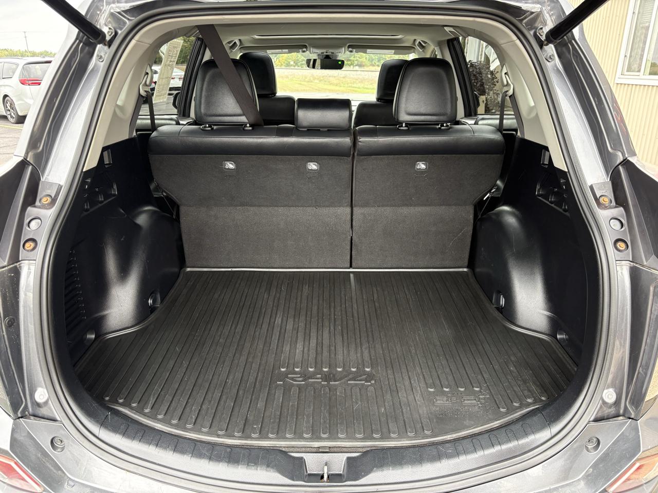 Toyota RAV4 Limited AWD 2016
