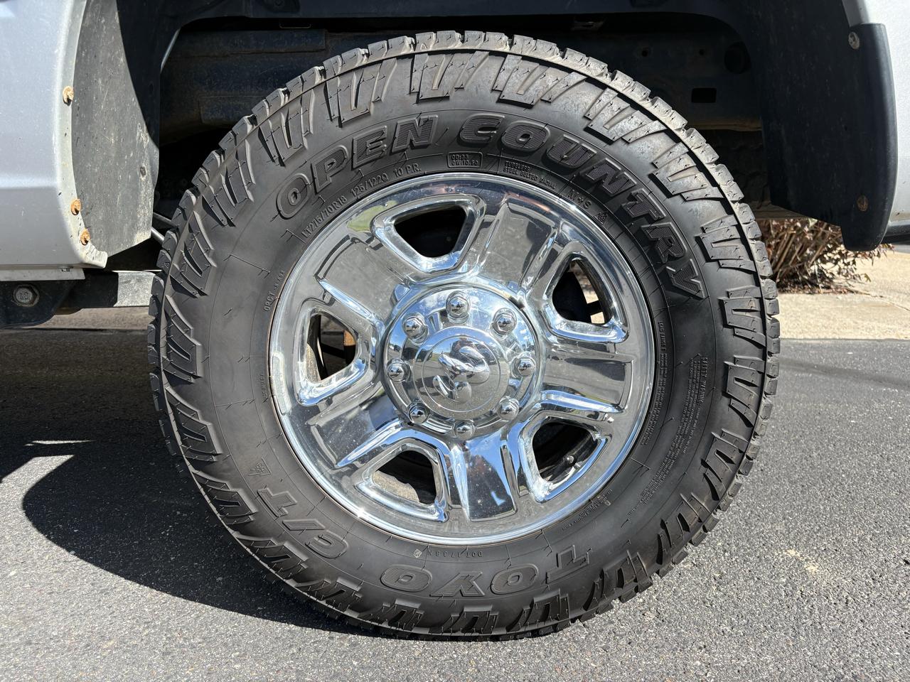RAM 2500 Tradesman Crew Cab LWB 4WD 2015