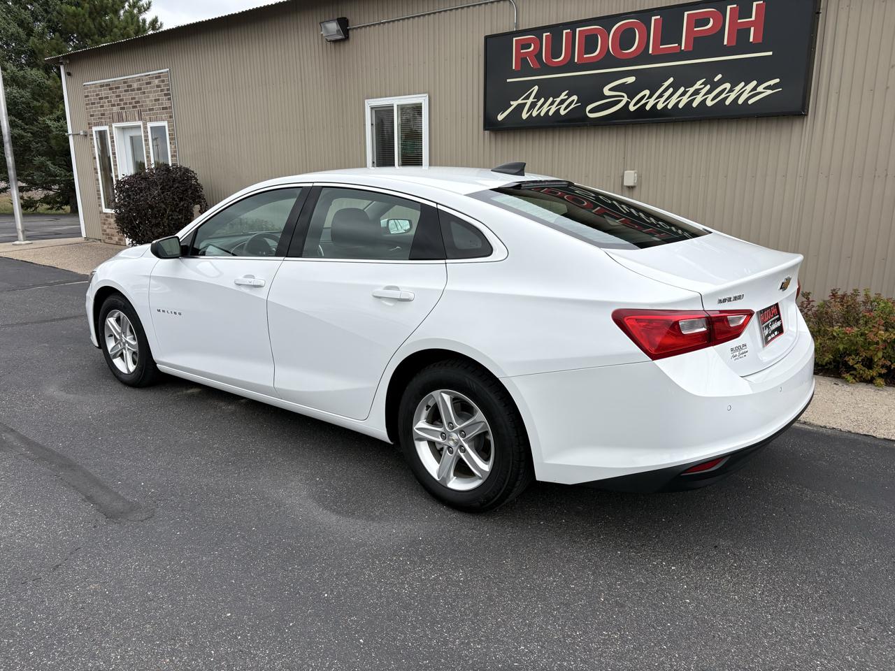 Chevrolet Malibu LS 2024