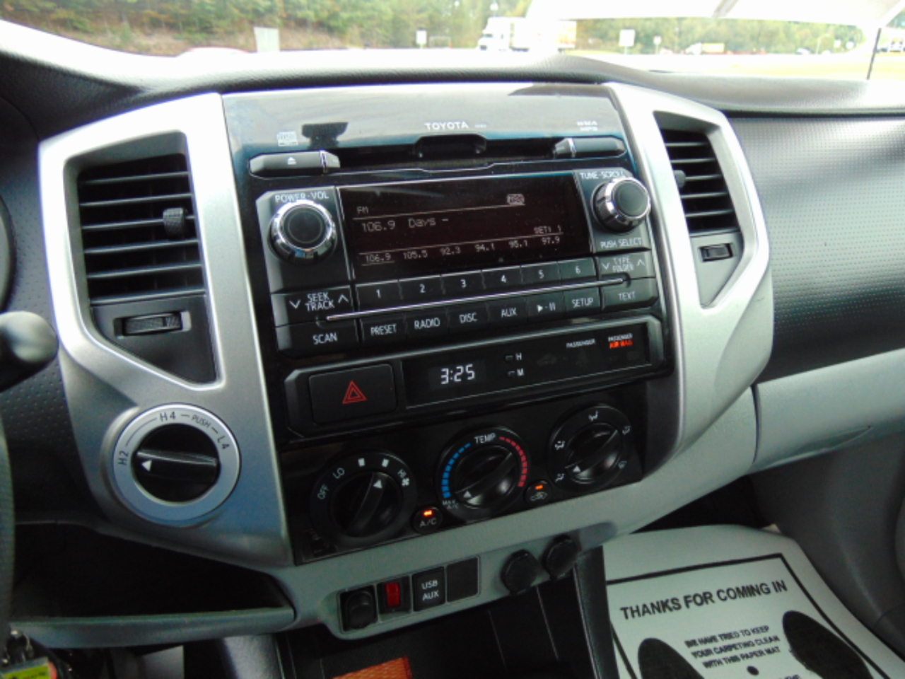 2012 Toyota Tacoma Double Cab Long Bed V6 4x4 photo 9
