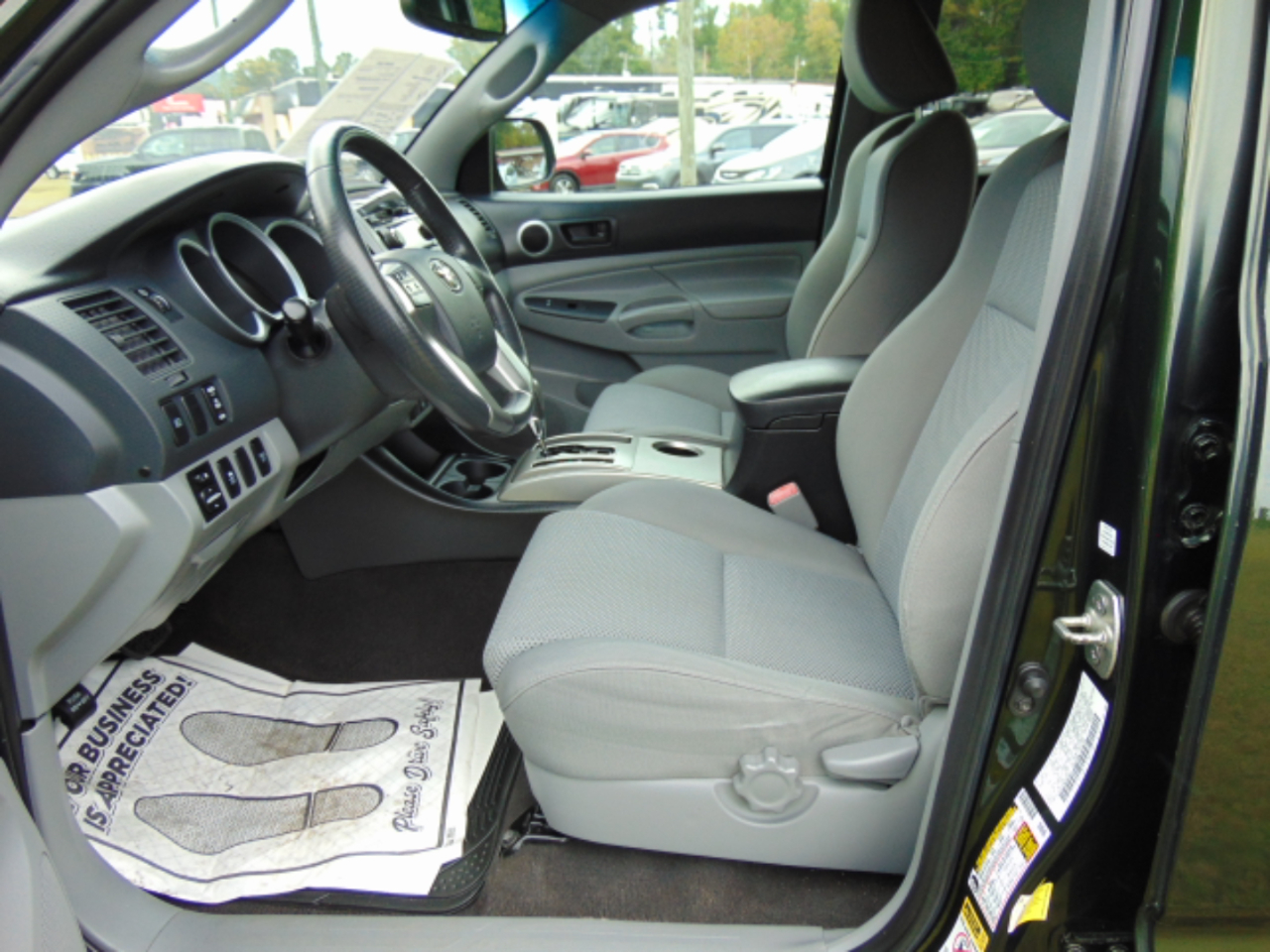 2012 Toyota Tacoma Double Cab Long Bed V6 4x4 photo 12