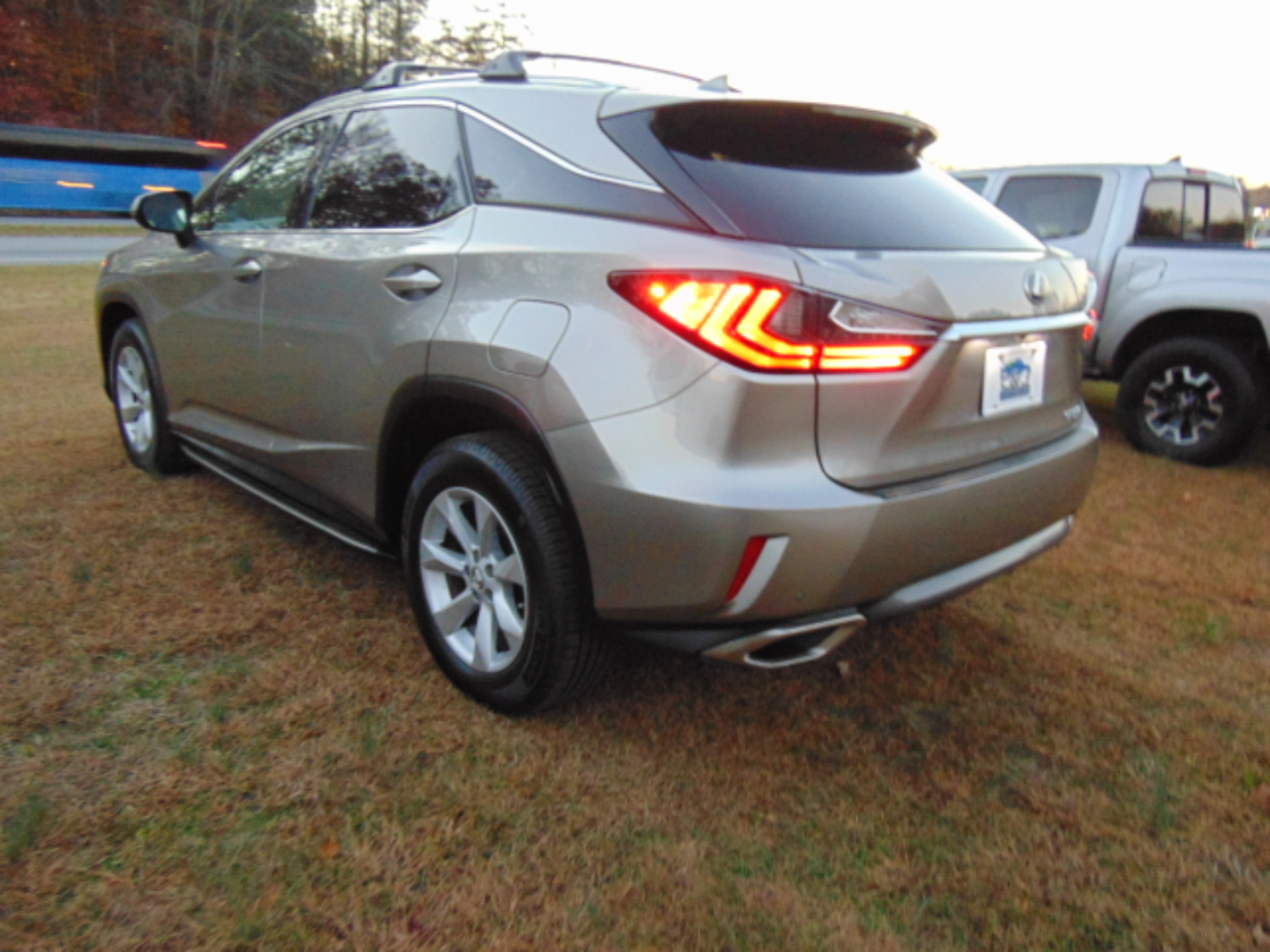 2017 Lexus RX 350 Luxury photo 4