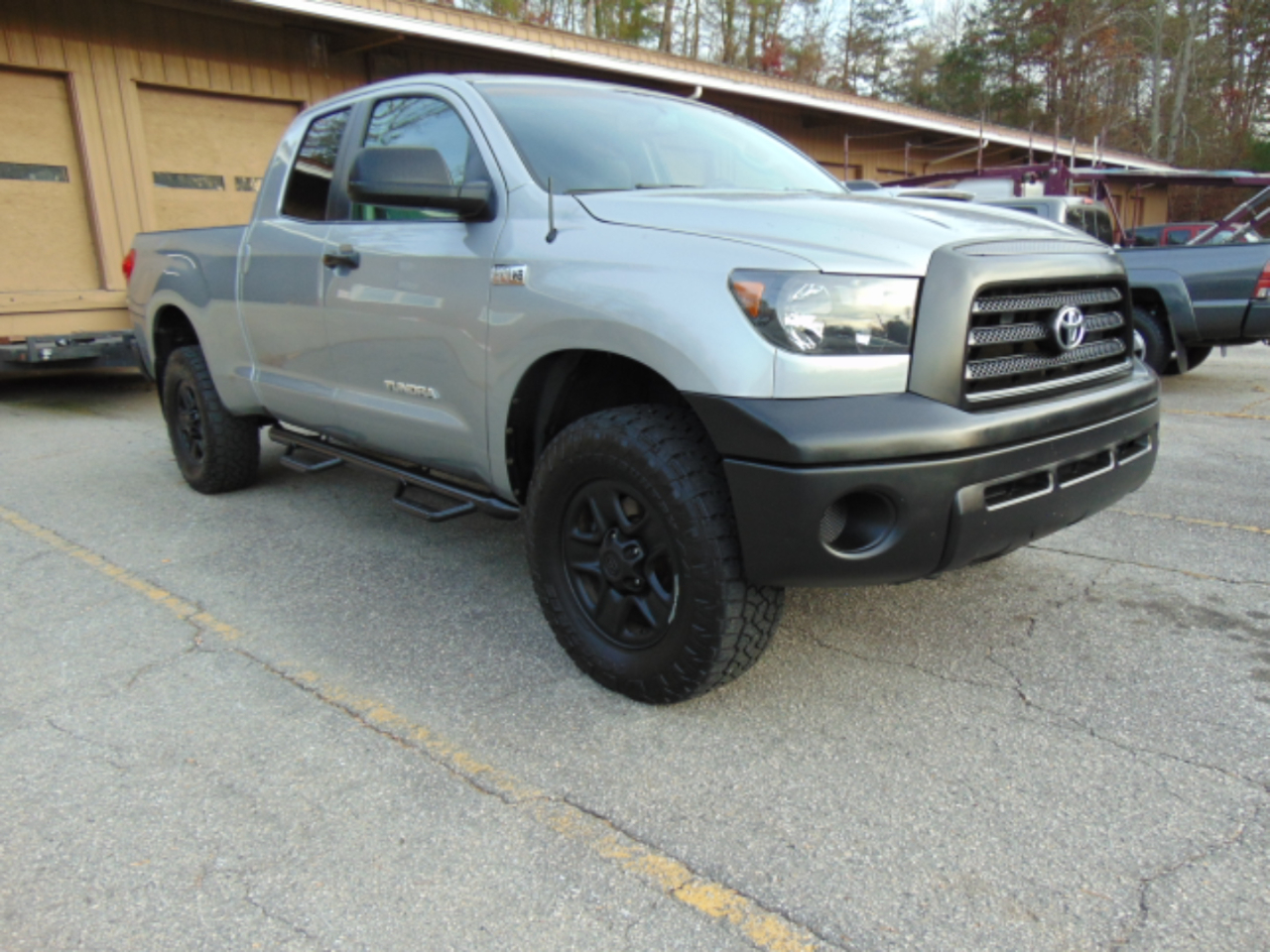 2008 Toyota Tundra SR5 Double Cab photo 2