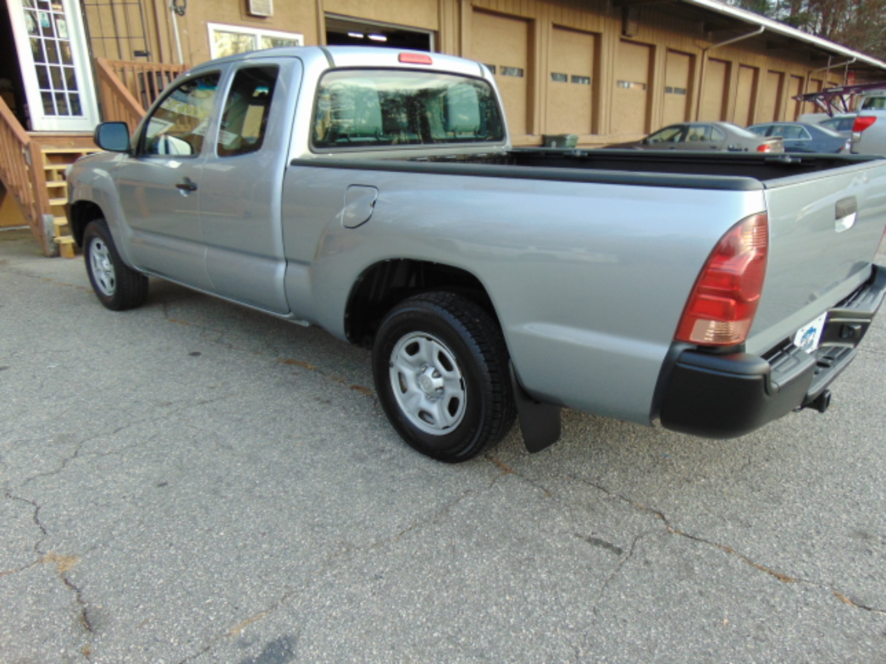 2015 Toyota Tacoma Access Cab photo 4
