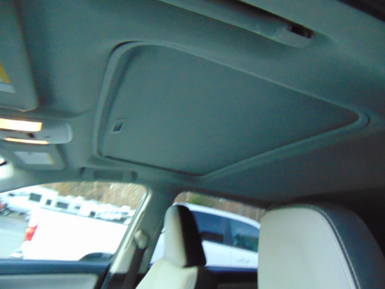 Toyota RAV4 XLE AWD 2016