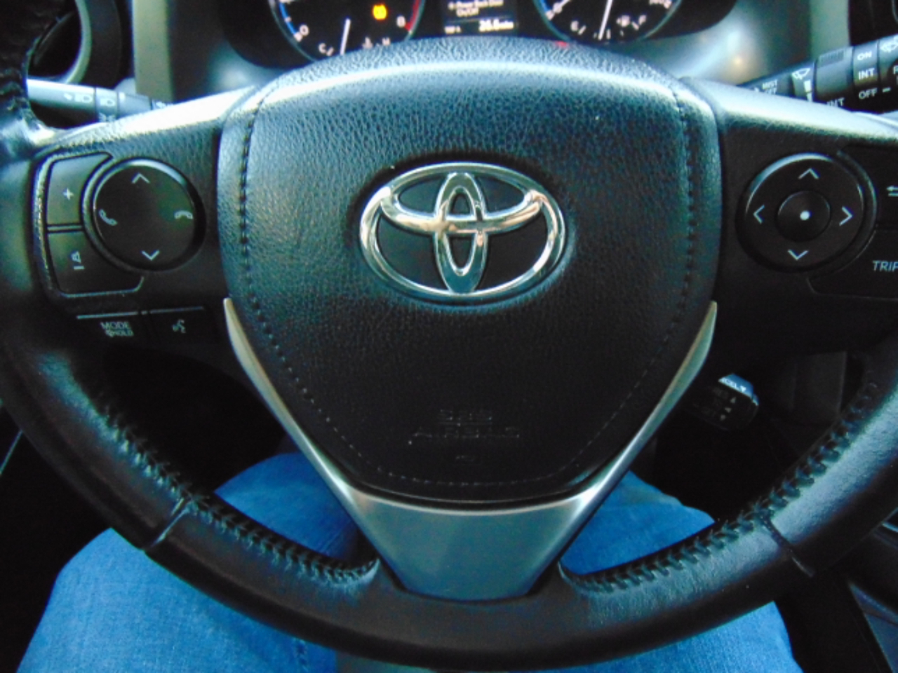 Toyota RAV4 XLE AWD 2016